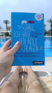 Buchrezension Schatz ich habe den Index geschlagen. Ob Warren Buffett und Benjamin Graham. Die Aktien sind für Christian Thiel die einzige Alternative für die Geldanlage.